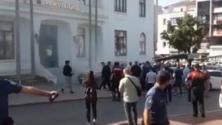 Bursa Büyükşehir Belediyesi Çalışanı Kendini Yakmaya Kalkıştı