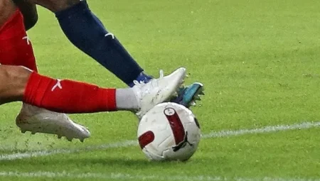 26 Mart’ta futbol şöleni: Bugün oynanacak tüm maçlar ve yayın bilgileri açıklandı