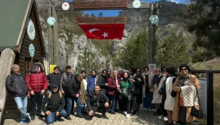 Kastamonu’nun Yurtdışı Turizm Hamlesi Sonuç Verdi: Bahreynli İlk Turist Kafilesi Ağırlandı