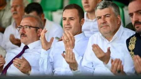 65. Geleneksel Kurtdereli Mehmet Pehlivan Yağlı Güreşleri başladı, yeni tribün seyircilerin hizmetine açıldı