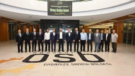 Sanayi ve Teknoloji Bakan Yardımcısı Oruç Baba İnan Kayseri OSB’de yönetimle bir araya geldi