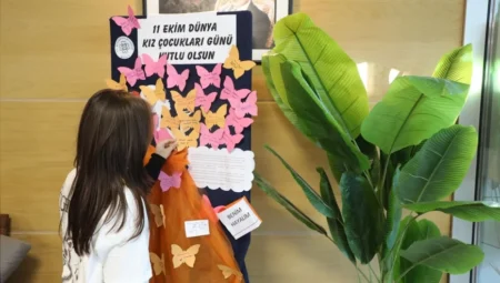 Ahmet Aras: “Her Kız Çocuğunun Sesinin Duyulduğu Bir Muğla İçin Çalışacağız”